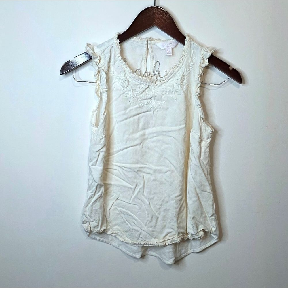LC Lauren Conrad Cream Embroidered Tank Keyhole Button Back Size XS